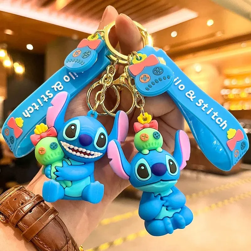 4 Arten Lilo Stitch Schlüsselanhänger Stitch Actionfigur Schlüsselanhänger Hängendes Ornament Puppen Sammlung Modell Stitch Spielzeug für Kinder Geschenk