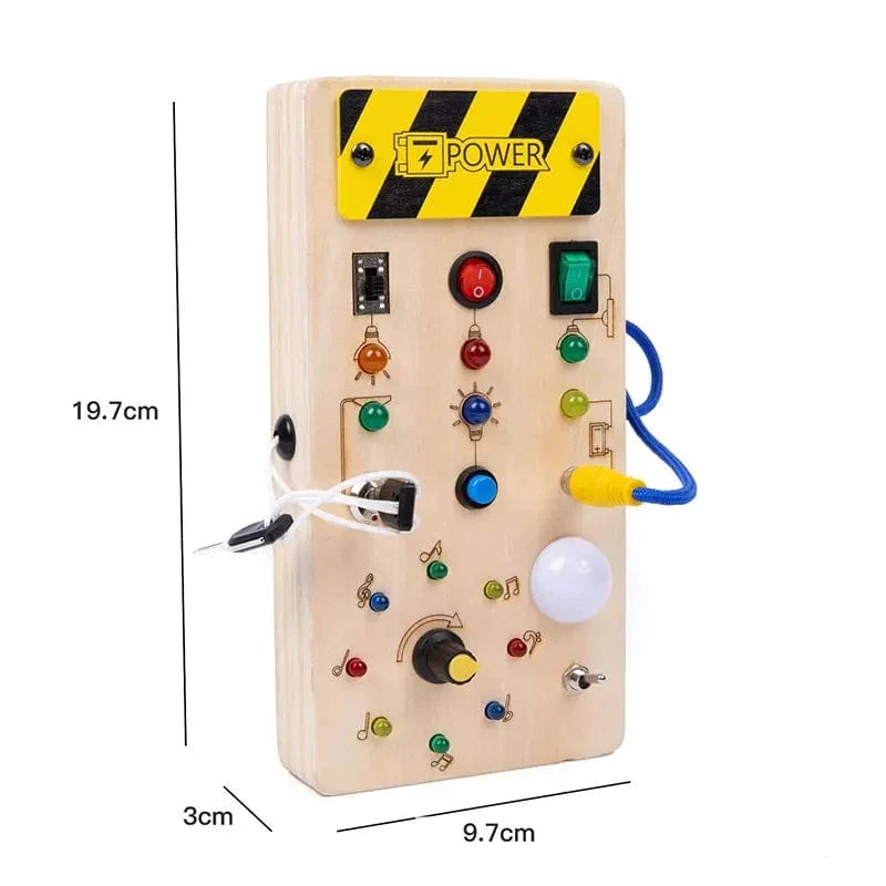 Montessori Busy Board Sensorisches Spielzeug aus Holz mit LED-Lichtschalter-Steuerplatine Reiseaktivitäten Kinderspiele für 2–4 Jahre alt