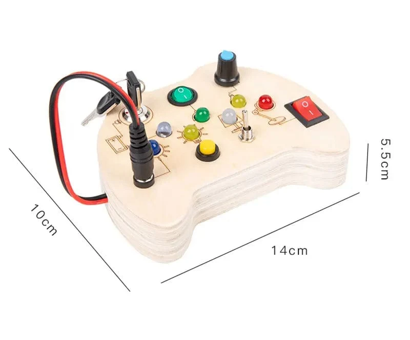 Montessori Busy Board Sensorisches Spielzeug aus Holz mit LED-Lichtschalter-Steuerplatine Reiseaktivitäten Kinderspiele für 2–4 Jahre alt