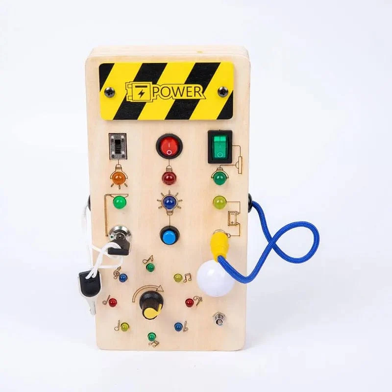 Montessori Busy Board Sensorisches Spielzeug aus Holz mit LED-Lichtschalter-Steuerplatine Reiseaktivitäten Kinderspiele für 2–4 Jahre alt