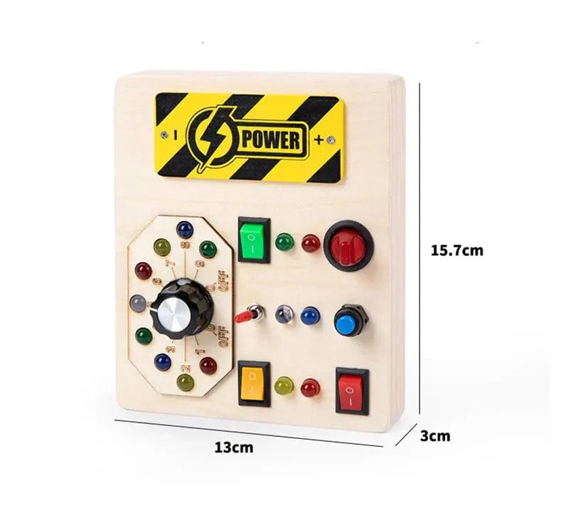 Montessori Busy Board Sensorisches Spielzeug aus Holz mit LED-Lichtschalter-Steuerplatine Reiseaktivitäten Kinderspiele für 2–4 Jahre alt