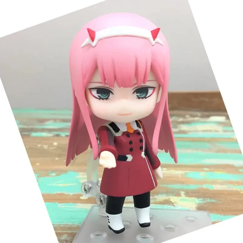 10 cm Amine-Figur Liebling in der FRANXX Q-Version Uniform Kampfuniform Puppen Spielzeug Geschenk Sammeln Boxed Ornamente PVC-Material