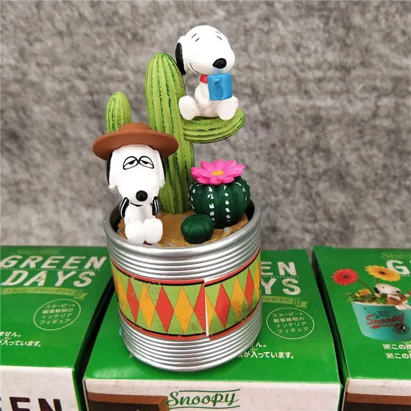 Snoopy Green Days Anime-Figurenmodelle, grüne Topfpflanze, Tischdekoration, Anime-Peripheriegeräte, Spielzeug, Kawaii-Puppen, Geschenke für Kinder