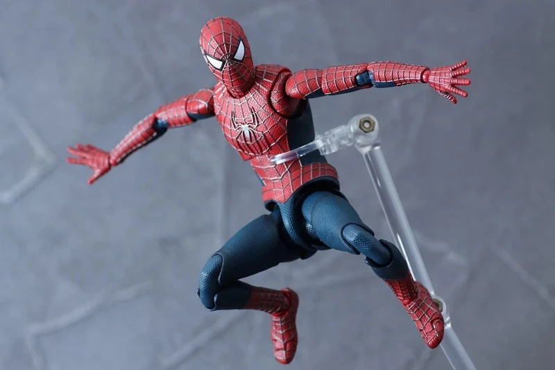 SHF Spider Man 3 Actionfigur Spiderman 3 Tobey Maguire Anime Figur PVC-Statue Modellsammlung Puppe Decora Neujahrsgeschenke