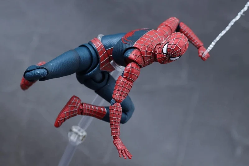 SHF Spider Man 3 Actionfigur Spiderman 3 Tobey Maguire Anime Figur PVC-Statue Modellsammlung Puppe Decora Neujahrsgeschenke