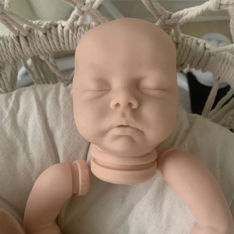 NPK 18-Zoll-Reborn-Puppenbausatz Delilah Lifeike frische Farbe weiche DIY-Puppenteile