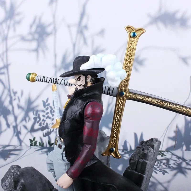 17CM ONE PIECE Anime Figuren Dracule Mihawk Top Decisive Battle Actionfigur PVC Modell Spielzeug Sammlung Ornamente Puppe Fans Geschenk