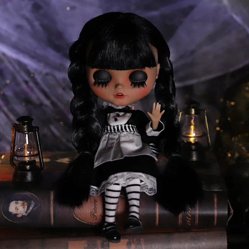 ICY DBS Blyth Puppe 1/6 Gelenkkörper 30cm Schwarzes Haar Schwarze Augenlider Lange Wimpern Schläfrige Augen Dark Series BJD Spielzeug Modegeschenke