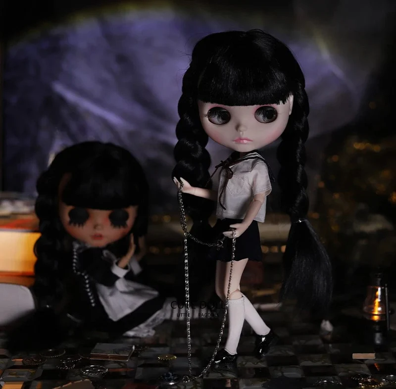 ICY DBS Blyth Puppe 1/6 Gelenkkörper 30cm Schwarzes Haar Schwarze Augenlider Lange Wimpern Schläfrige Augen Dark Series BJD Spielzeug Modegeschenke