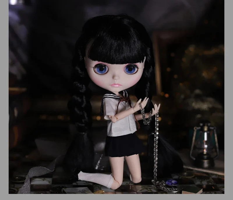ICY DBS Blyth Puppe 1/6 Gelenkkörper 30cm Schwarzes Haar Schwarze Augenlider Lange Wimpern Schläfrige Augen Dark Series BJD Spielzeug Modegeschenke