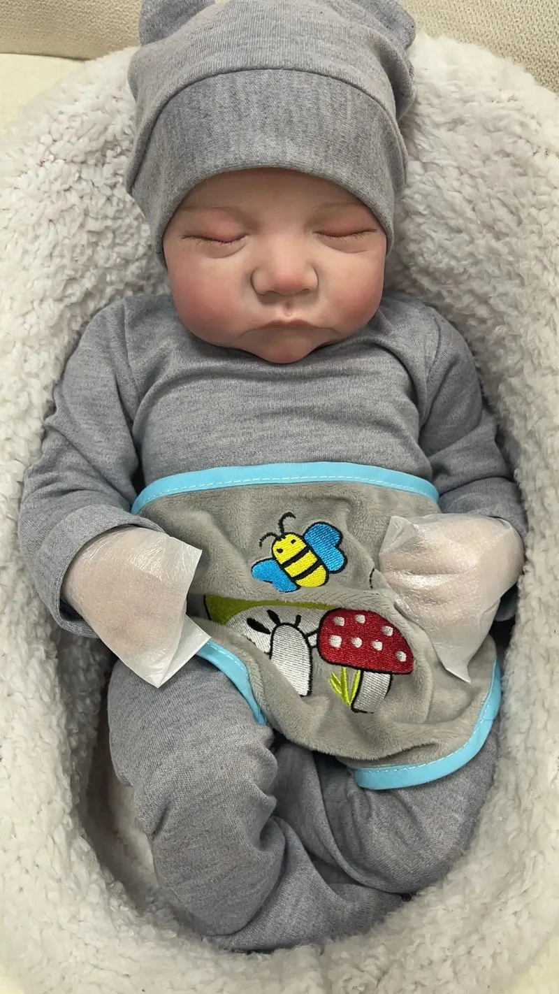20 Zoll Levi Reborn Baby Realistischer Vinylkörper Lebendig LoL Bebe Neugeborene Fertige, mit Haaren bemalte Puppe Kinder Mädchen Geschenkpuppen 4.7