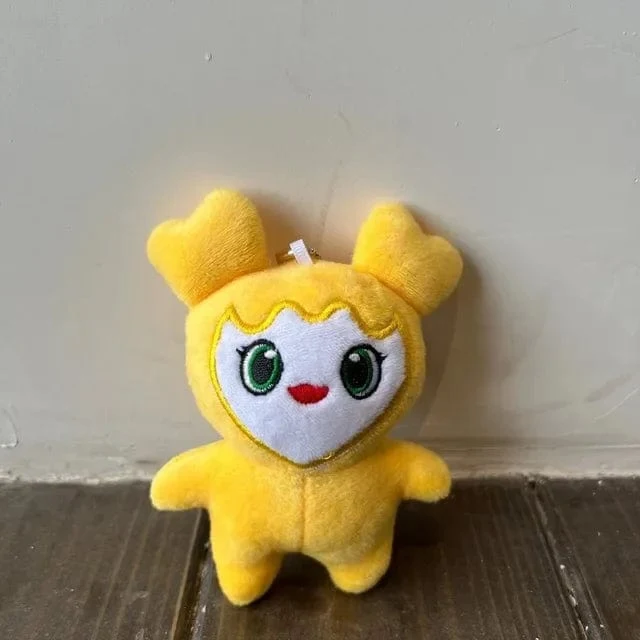 10 cm Lovelys Twice Plüsch Koreanischer Superstar Plüschtiere Cartoon Tier TWICE Momo Puppe Schlüsselanhänger Anhänger Schlüsselanhänger Kindergeschenke