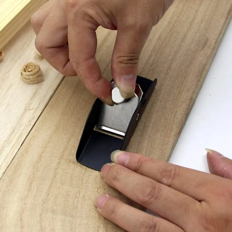 Mini-Hobel, Holzzimmerei-Werkzeug, manueller Schreinerhobel, Hobel aus Aluminiumlegierung und Schneidkante, tragbare Handwerkzeuge für die Holzbearbeitung