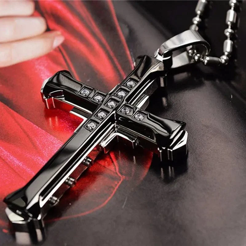 2024 neue Männliche Kristall Kreuz Jesus Anhänger Gold/Schwarz/Blau Farbe Zirkonia Halskette Edelstahl Schmuck