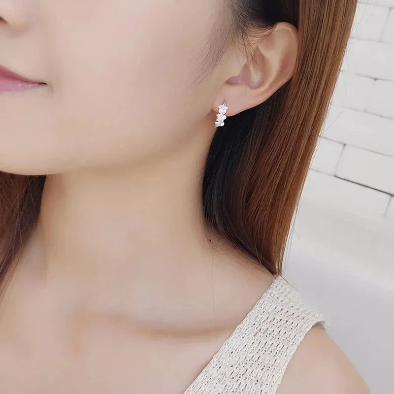 Top Verkauf 925 Sterling Silber Nadel Ohrringe für frauen Hochzeit Mode Hohe Qualität Schmuck Kristall Zirkon Blume Nette Stud