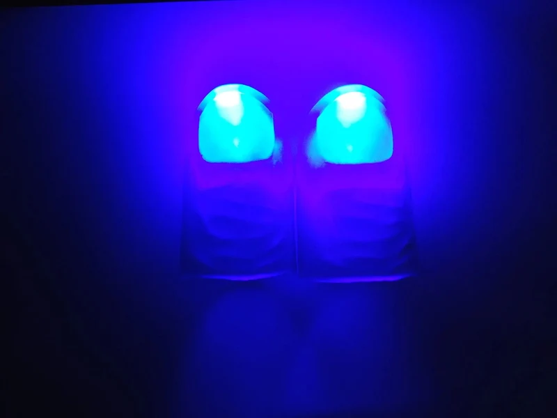 Magische Daumen, Leuchtspielzeug für Erwachsene, Zaubertrick-Requisiten, blaues Licht, LED, blinkende Finger, Halloween-Party-Spielzeug für Kinder
