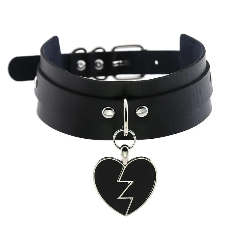 Trendy Punk Spike Nieten Leder Frauen Halsband Glocke Pentagramm Harajuku Kragen Halsketten Handgemachte Boho Gothic Mädchen Collier Schmuck