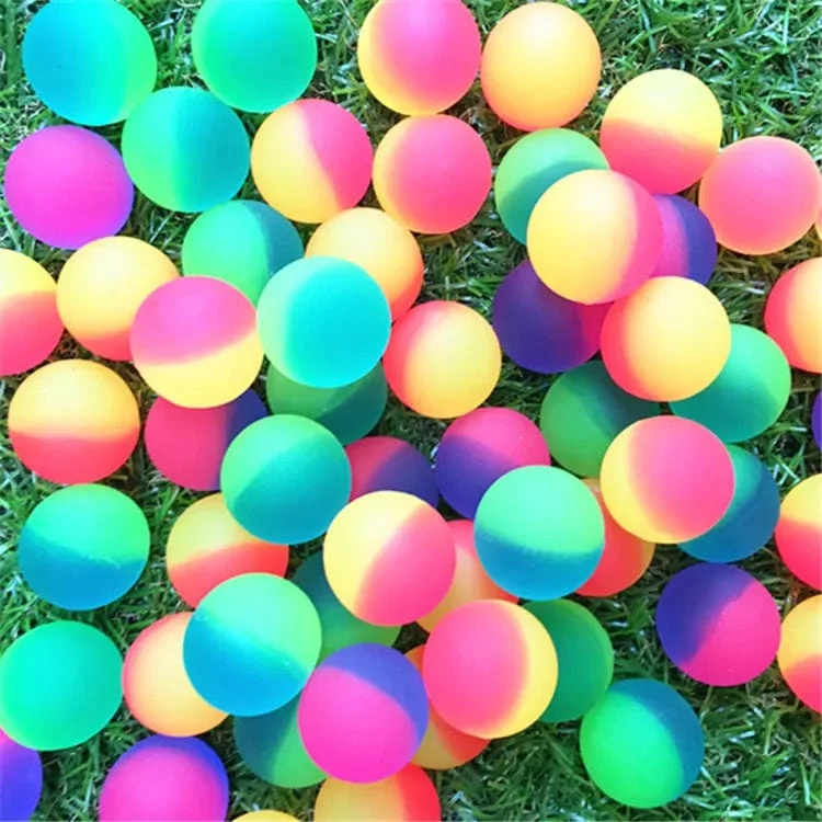 10 Stück 25 mm farbiger Junge Springball niedlich leuchtender Kinderspielzeugball Gummi Kinder Sportspiele elastische Springbälle Outdoor-Spielzeug