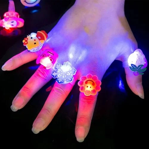 HEIßER VERKAUF 10/5 Stücke Cartoon LED Leucht Finger Ringe Glanz In Der Dunkelheit Licht Spielzeug für kinder Mädchen Geburtstag Party Favors Geschenke