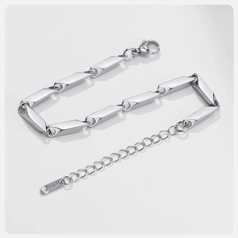 Vnox Herren-Kettenarmband mit geometrischem Rautenmuster, lässiges Armband aus Edelstahl mit Metallgliedern, Länge verstellbar
