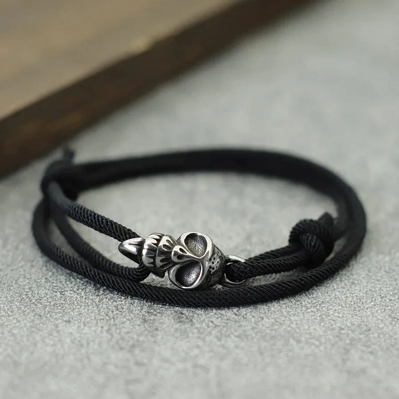 Neues Gothic-Totenkopf-Armband für Männer, handgefertigt, verschiebbar, verstellbar, dünne Schnur, Braslet, einfacher Haken, nautisches Skelett-Armband, Pulseria