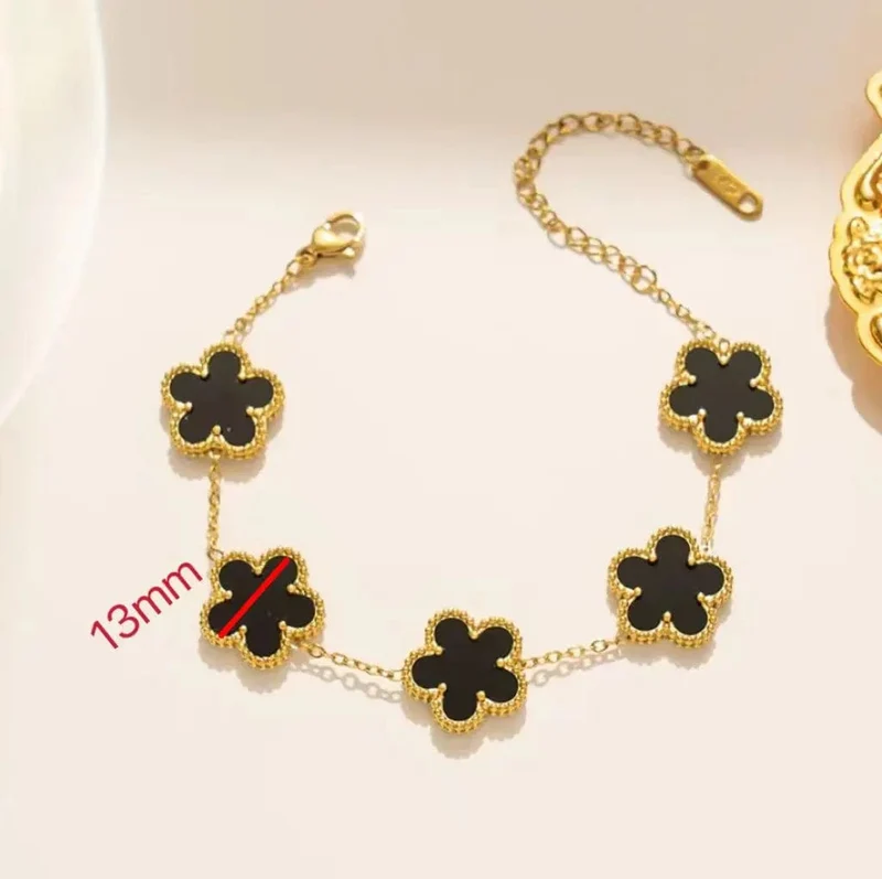 Luxus Edelstahl Armband Frauen Einstellbare Fünf Blume Armbänder für Frauen Clover Neue Mode Schmuck Zubehör Geschenke
