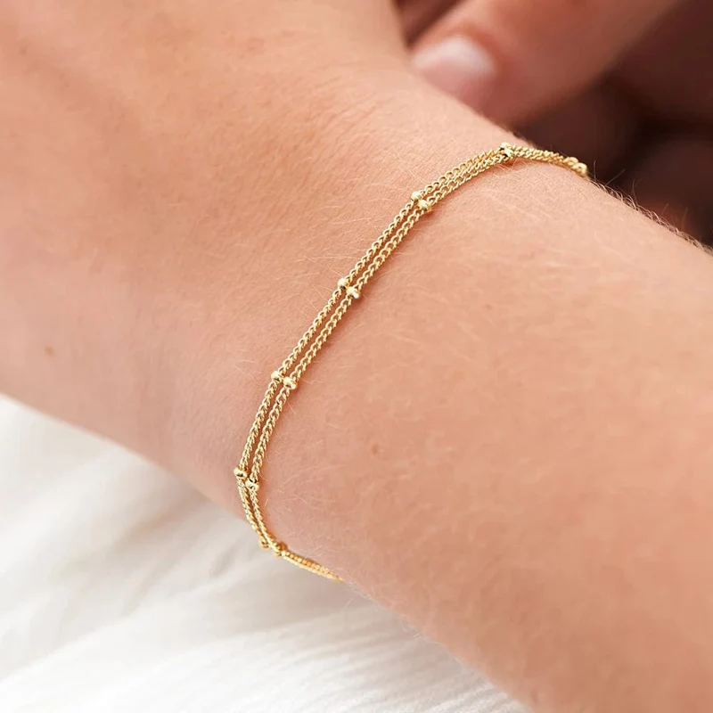 eManco Schlichtes Damen-Kugelkettenarmband, Schmuck, mehrlagiges feines Perlenkettenarmband, Damen-Edelstahlkette