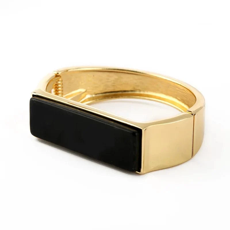 Heißer Verkauf Breite Armreifen Minimalistischen Legierung Gold Farbe Armbänder Für Frauen Zubehör Mode Schmuck Engagement Party Geschenk