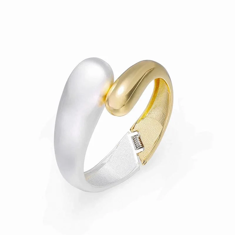 Heißer Verkauf Breite Armreifen Minimalistischen Legierung Gold Farbe Armbänder Für Frauen Zubehör Mode Schmuck Engagement Party Geschenk