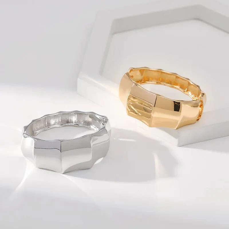 Heißer Verkauf Breite Armreifen Minimalistischen Legierung Gold Farbe Armbänder Für Frauen Zubehör Mode Schmuck Engagement Party Geschenk