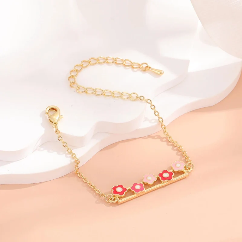 14 Karat vergoldete Charm-Manschettenknöpfe, verstellbare Blumenarmbänder, modische Kindermodelle, super auffälliger Schmuck für Frauen und Mädchen