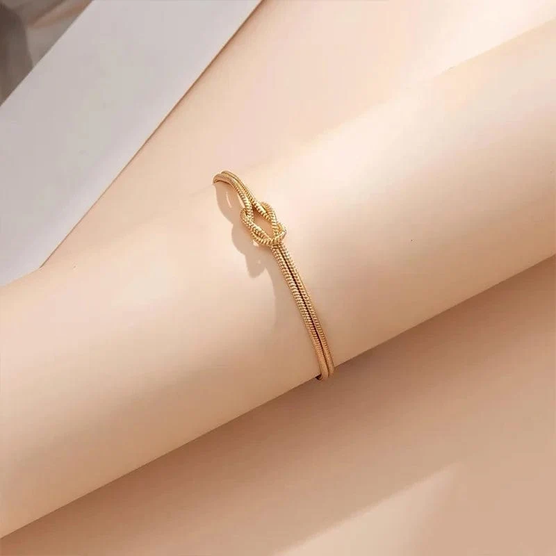 Liebesknoten-Armbänder für Frauen, 14 Karat vergoldet, zierliche Schlangenkette, Unendlichkeitsarmband, verstellbar, Edelstahl, Schmuckgeschenke