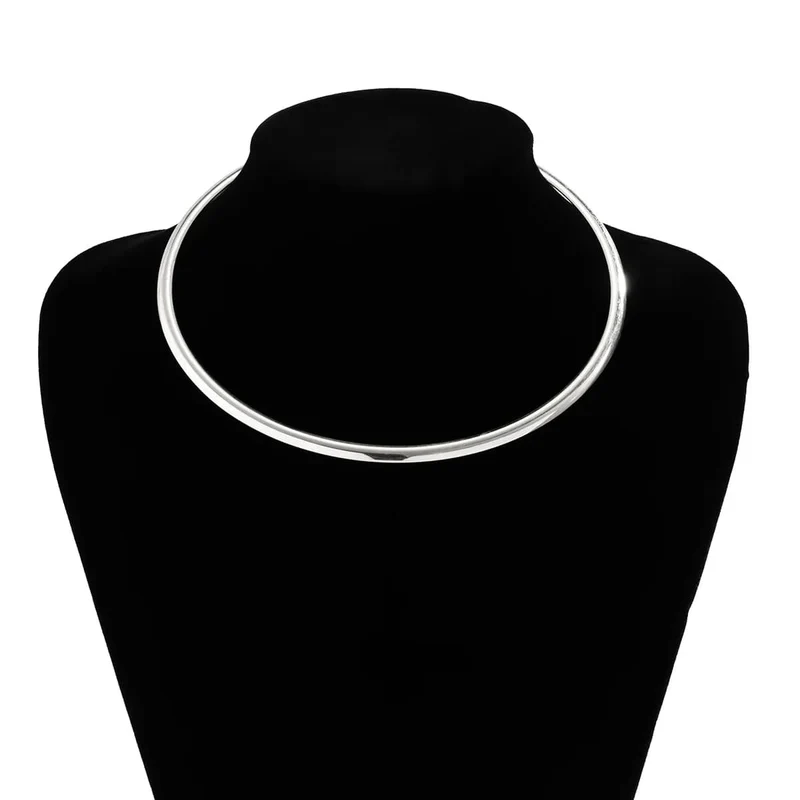 IngeSight.Z Punk-Halskette aus glattem Metall mit runden Drehmomenten für Frauen, schlichte Halskette in Goldfarbe, Party-Schmuck, Geschenk