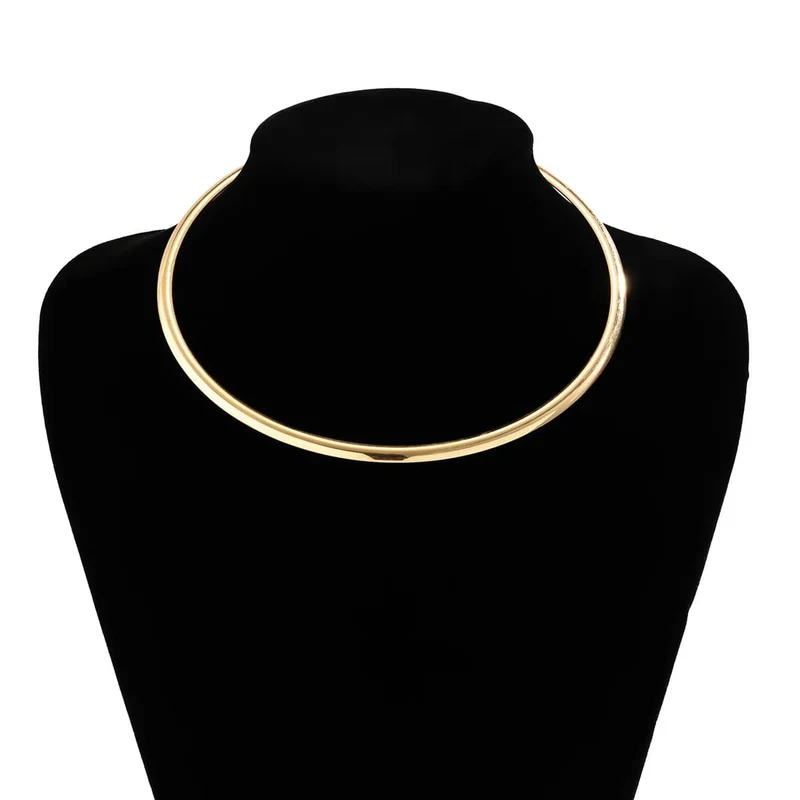 IngeSight.Z Punk-Halskette aus glattem Metall mit runden Drehmomenten für Frauen, schlichte Halskette in Goldfarbe, Party-Schmuck, Geschenk