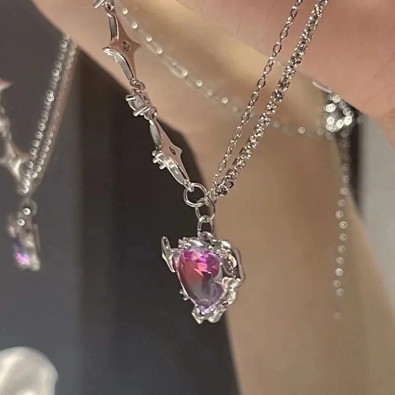 Korean Fashion Halskette für Frauen Herzförmige Zirkon Halskette Anhänger Temperament Schlüsselbein Kette Geburtstag Party Schmuck Geschenk