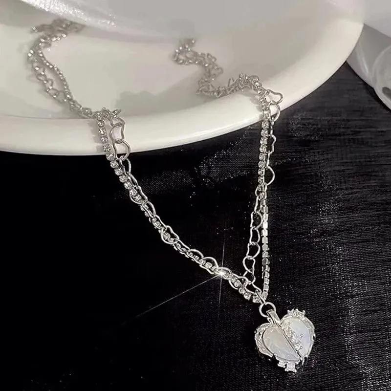 Korean Fashion Halskette für Frauen Herzförmige Zirkon Halskette Anhänger Temperament Schlüsselbein Kette Geburtstag Party Schmuck Geschenk