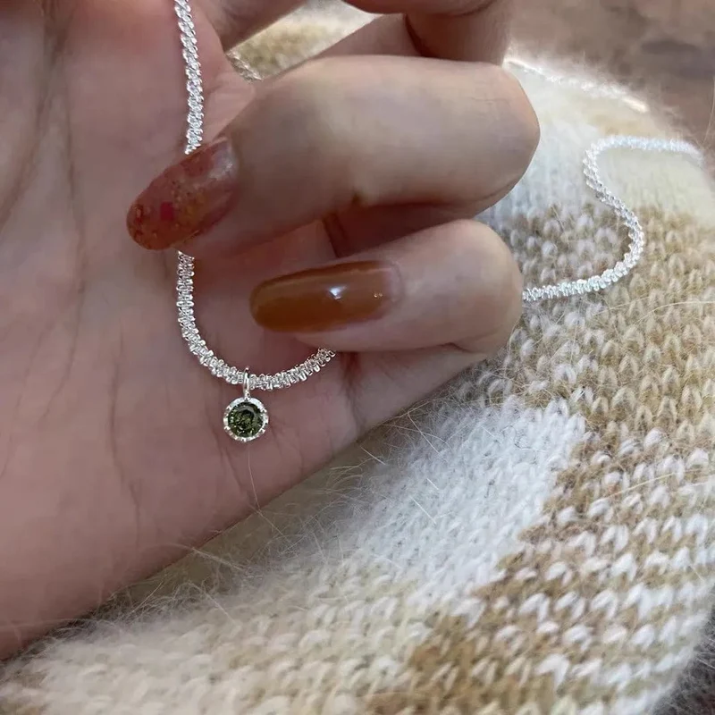 Korean Fashion Halskette für Frauen Herzförmige Zirkon Halskette Anhänger Temperament Schlüsselbein Kette Geburtstag Party Schmuck Geschenk