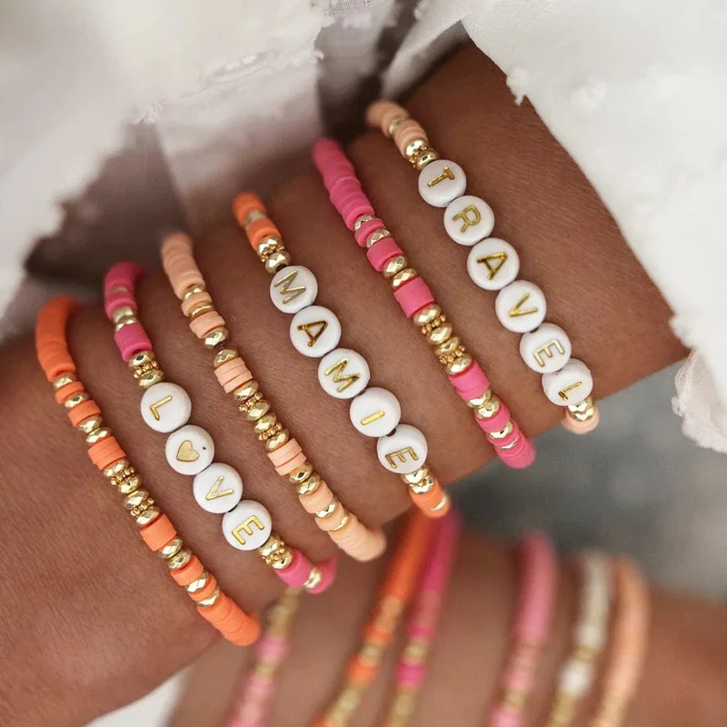 HERLOOK Boho-Schmuck, stapelbare Heishi-Armbänder für Frauen, Sommer-Armband aus Polymer-Tonperlen, goldfarben, verteilte Perlen, Pulseras