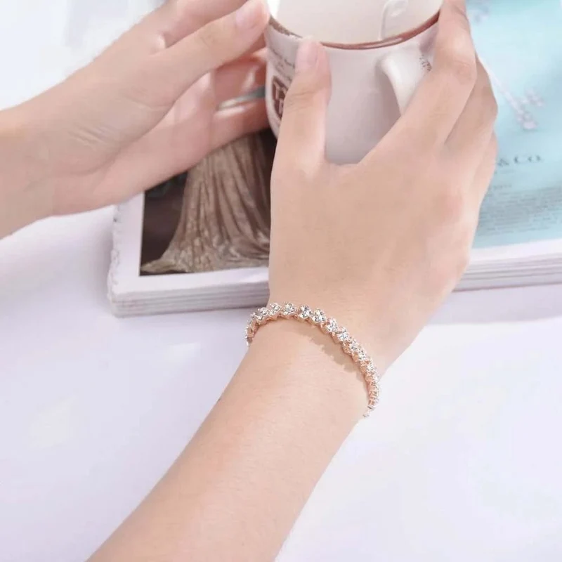 Mode Charme CZ Tennis Armband für Frauen Kristall Zirkon Schmuck Einstellbar Gold Farbe Silber Farbe Box Kette Armbänder Geschenk