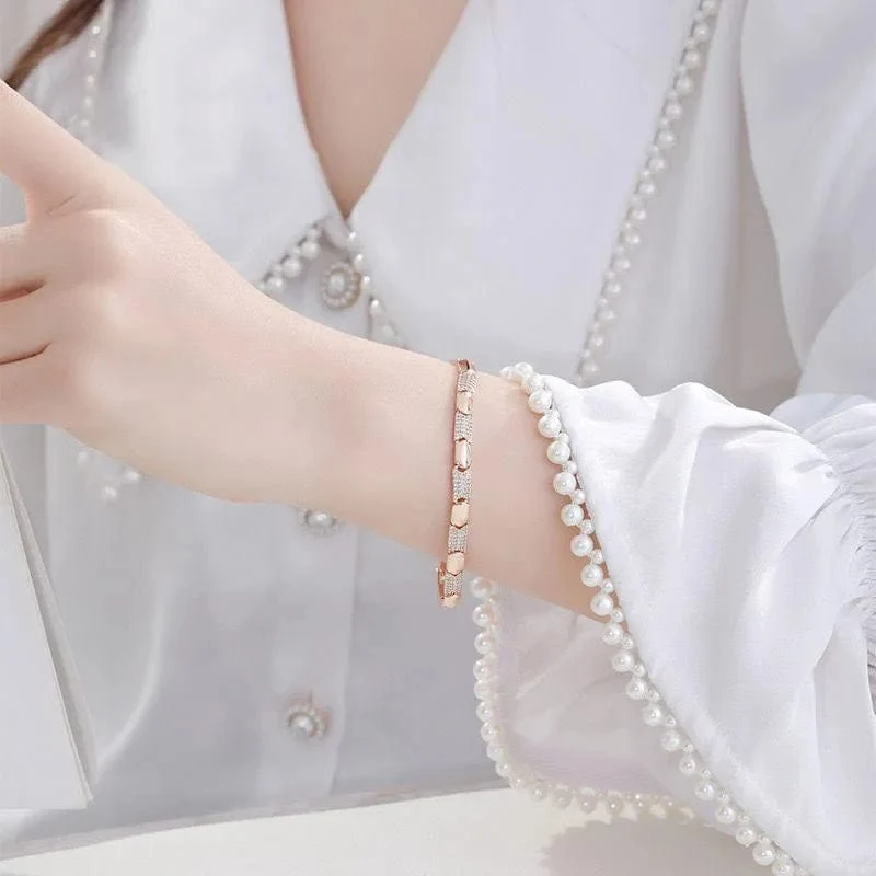 MxGxFam (17 cm 19 cm) 18 Karat vergoldete Mikrozirkon-Armbänder für Damen, Modeschmuck