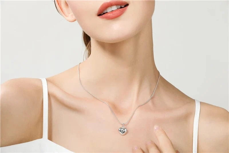 DOTEFFIL 925 Sterling Silber Massive Kleine Herz Anhänger Halskette 16-30 Zoll Schlangenkette Für Frauen Hochzeit Charm Modeschmuck