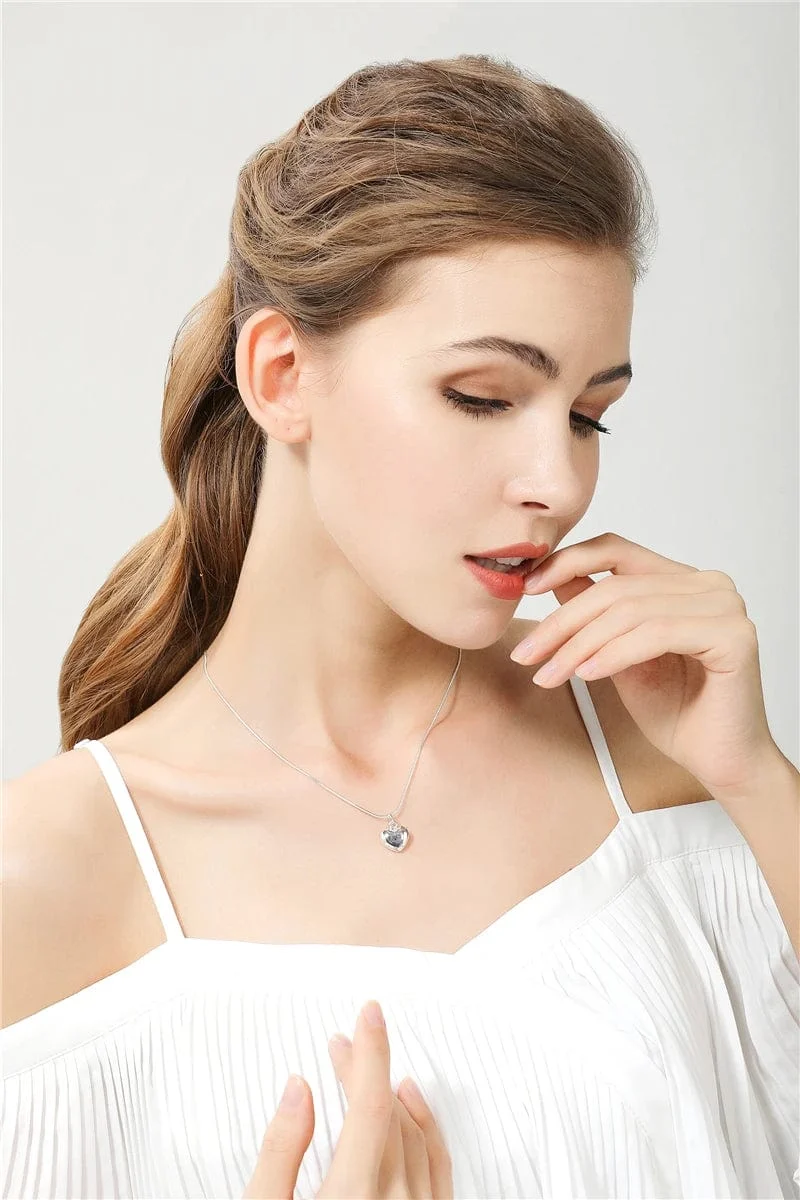 DOTEFFIL 925 Sterling Silber Massive Kleine Herz Anhänger Halskette 16-30 Zoll Schlangenkette Für Frauen Hochzeit Charm Modeschmuck