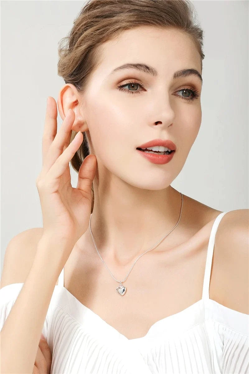 DOTEFFIL 925 Sterling Silber Massive Kleine Herz Anhänger Halskette 16-30 Zoll Schlangenkette Für Frauen Hochzeit Charm Modeschmuck
