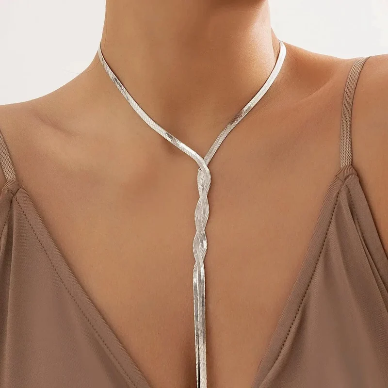Sexy Gothic verstellbare flache Schlangenkette für Frauen Vintage Weave Twisted Link Brust Choker Ästhetischer Halsschmuck Neu