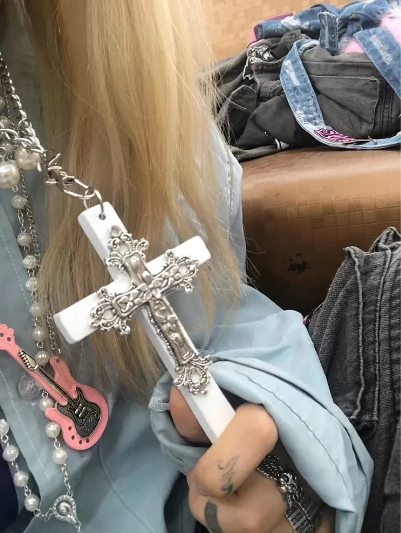 Neue Rosa Kreuz Halsketten für Frauen Y2k Mode Gothic Paar Schmuck Metall Ketten Colliers Anhänger Halskette Partei Schmuck Geschenke