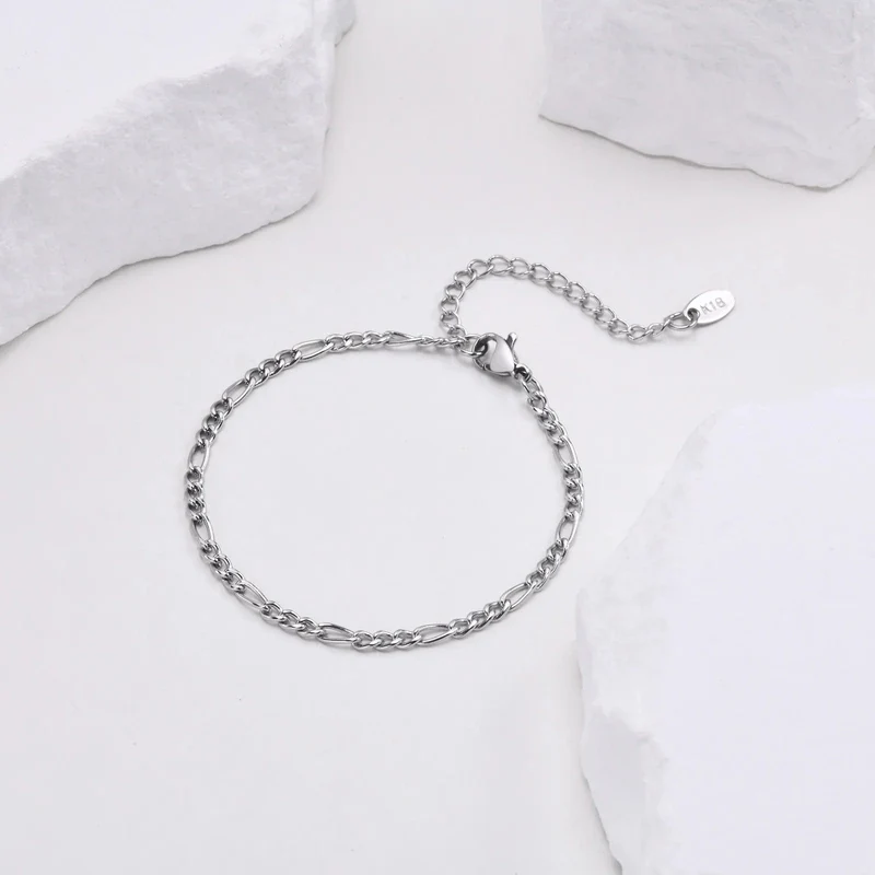 Vnox 3/5 mm breite Figaro-Kettenarmbänder für Frauen und Männer, antiallergisches Edelstahl-Gliederkettenarmband, Länge verstellbar