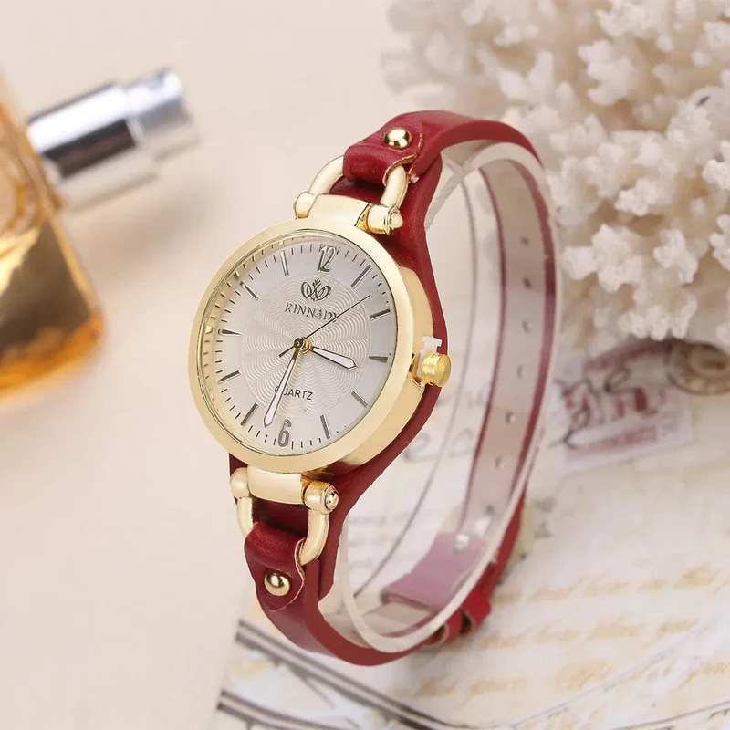 2024 Quarzuhr Frauen PU Leder Dünnen Riemen Armbanduhr Damen Uhren Einfarbig Mode Frauen Geschenk Uhr Uhren Para Mujer