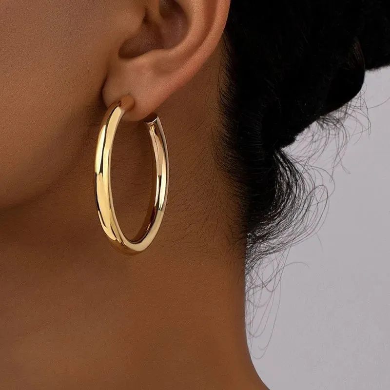 Neue Hohle Dicke Schleife Große Kreis Hoop Ohrringe Frauen Klassische Gold Farbe Runde Ring Piercing Ohrring Modeschmuck