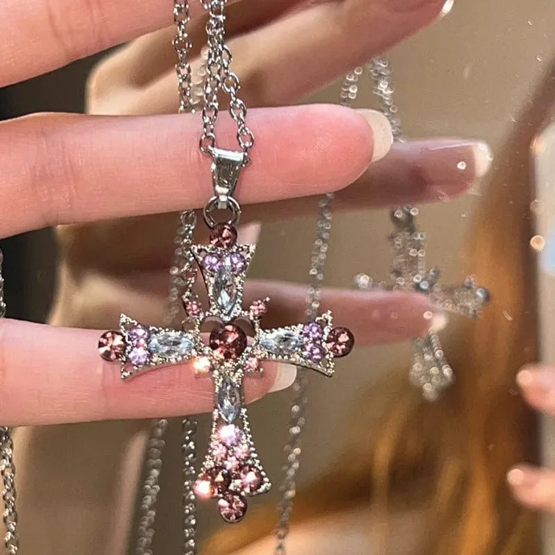 Modische Halskette mit Strass-Herz-Kragen für Frauen, einfache offene Halskette, Drehmomente, Schmuckzubehör