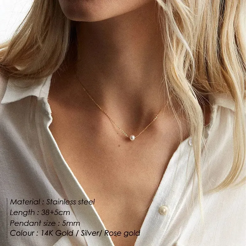 e-Manco Edelstahl-Halsband mit Perlenimitat für Damen, goldfarben, mehrlagige Halskette